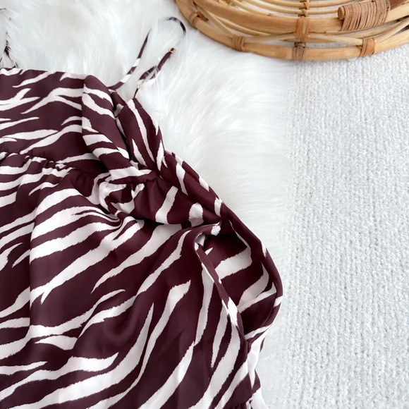 Resa Zebra Print Ruffle Mini Dress Brown White Pockets - Picture 3 of 9